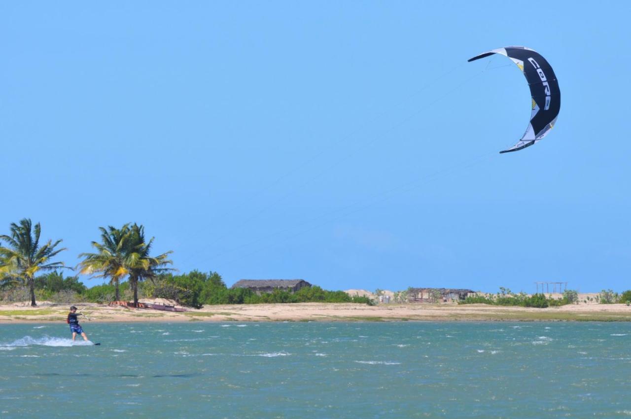 Pousada Ventos Do Guajiru-Casa De Kitesurfistas Itarema Exterior foto